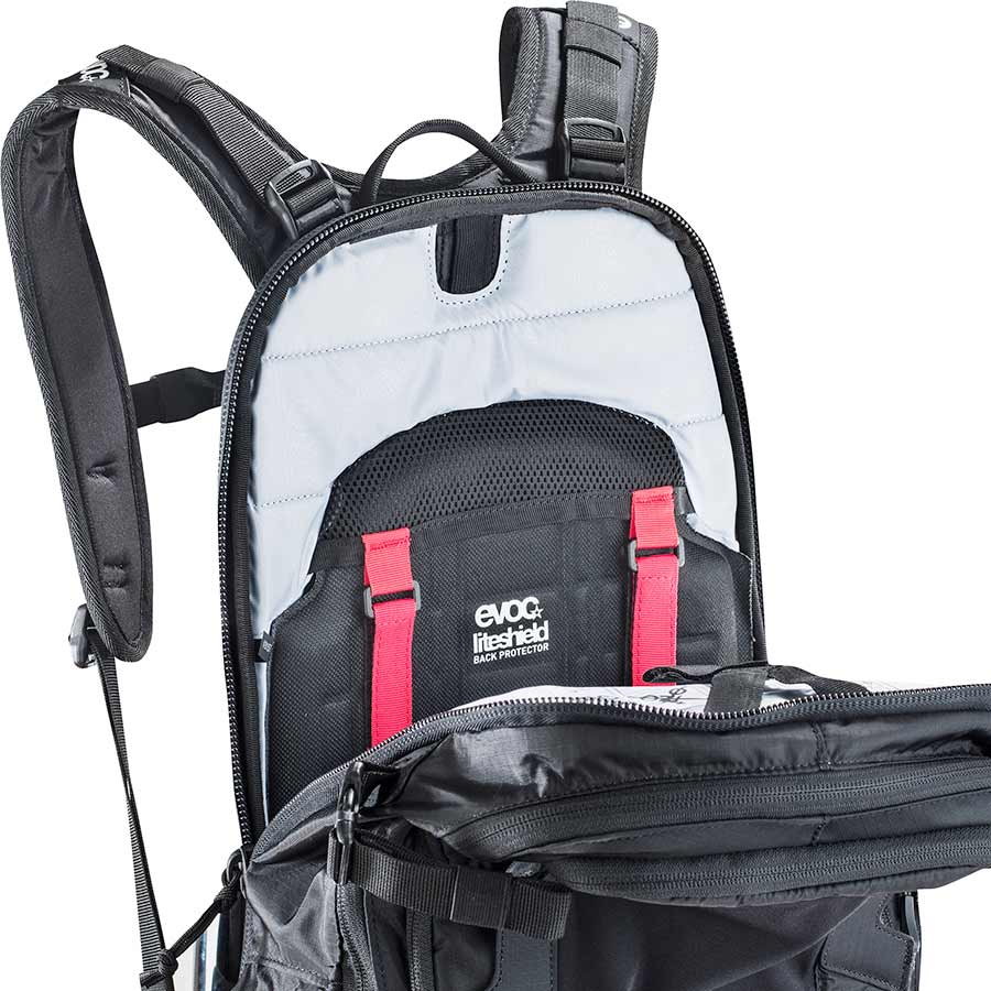 EVOC FR Trail Blackline Protector 20L Backpack Black ML EVOC FR Trail Blackline Protector 20L Backpack Black ML