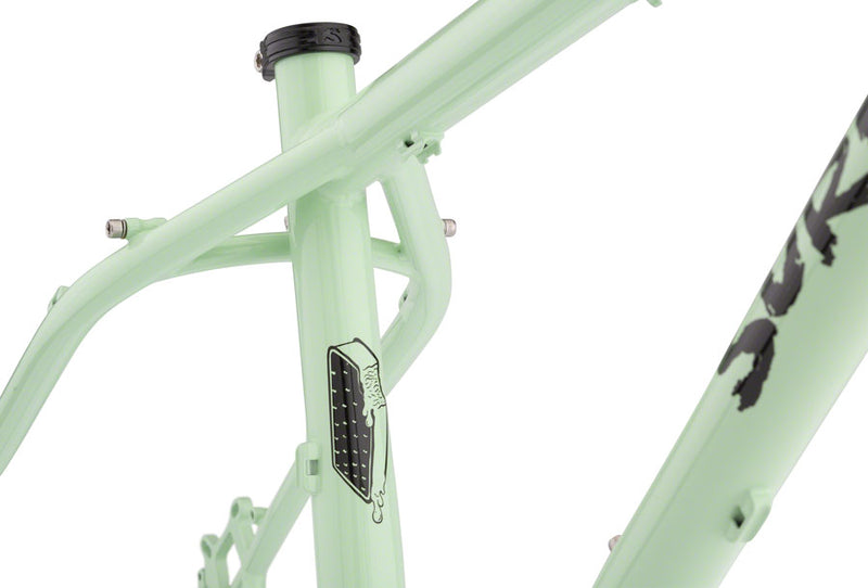 Load image into Gallery viewer, FM0238 Surly Ice Cream Truck Fat Bike Frameset - 26" Steel Buttermint Green Small