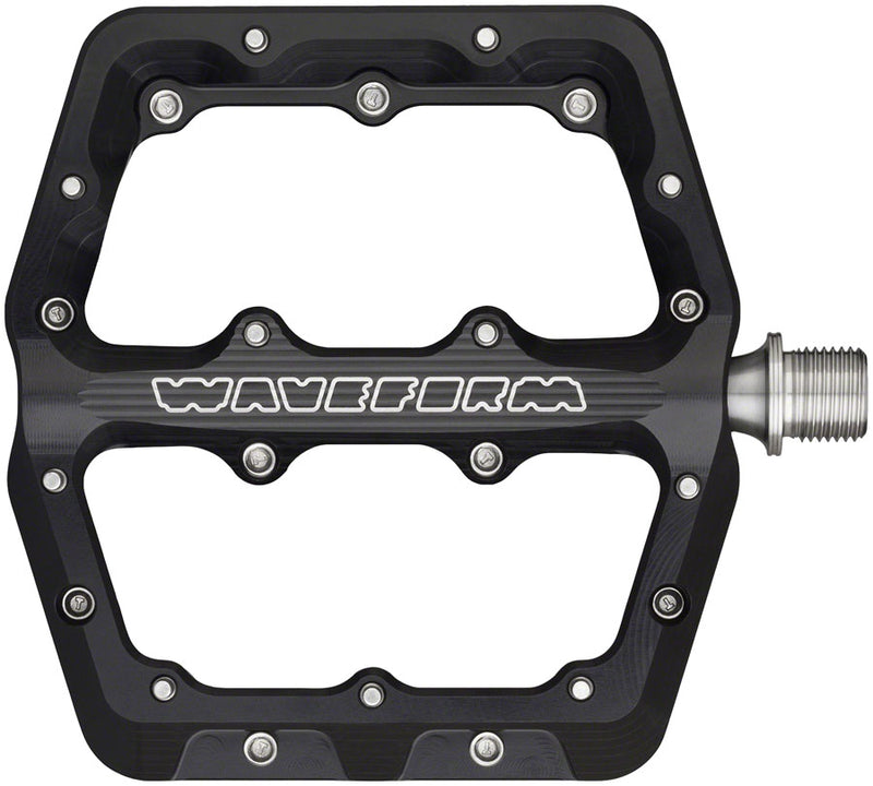 Load image into Gallery viewer, Wolf Tooth Waveform Pedals - Black Small