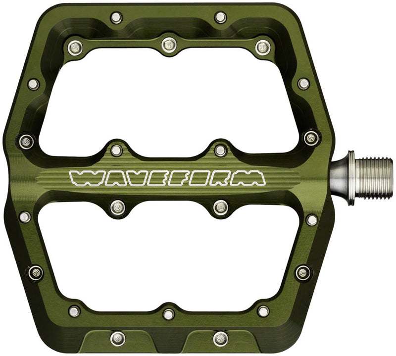 Load image into Gallery viewer, Wolf Tooth Waveform Pedals - Olive Large