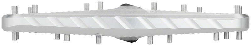 Load image into Gallery viewer, Wolf Tooth Ripsaw Aluminum Pedals - Platform Aluminum 9/16" Black Raw Silver