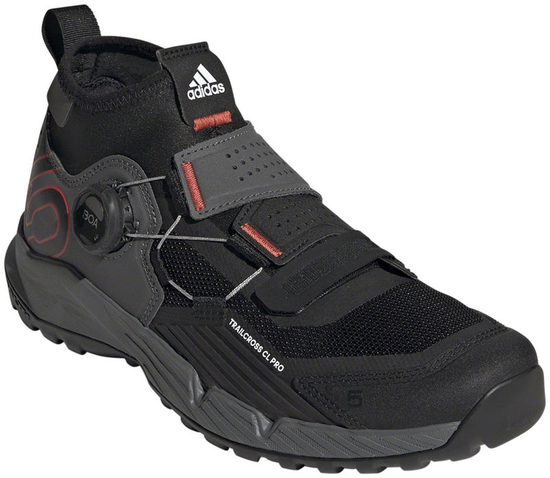 Load image into Gallery viewer, Five Ten Trailcross Pro Mountain Clipless Shoes - Women's Gray/Black/Red 9