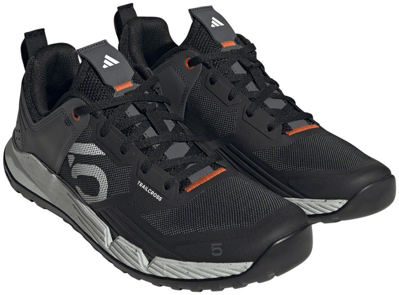 Load image into Gallery viewer, Five Ten Trailcross XT Flat Shoes - Men's Core Black/Ftwr White/Gray Six 9.5