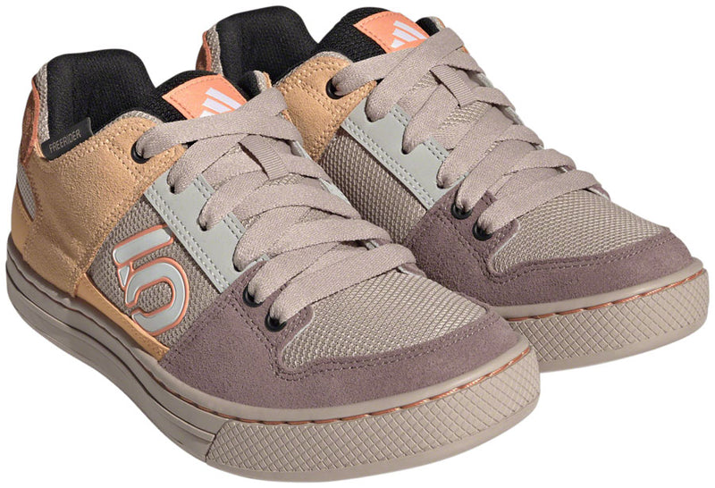 Load image into Gallery viewer, Five Ten Freerider Flat Shoes - Women's Wonder Taupe/Ftwr White/Acid Orange 10