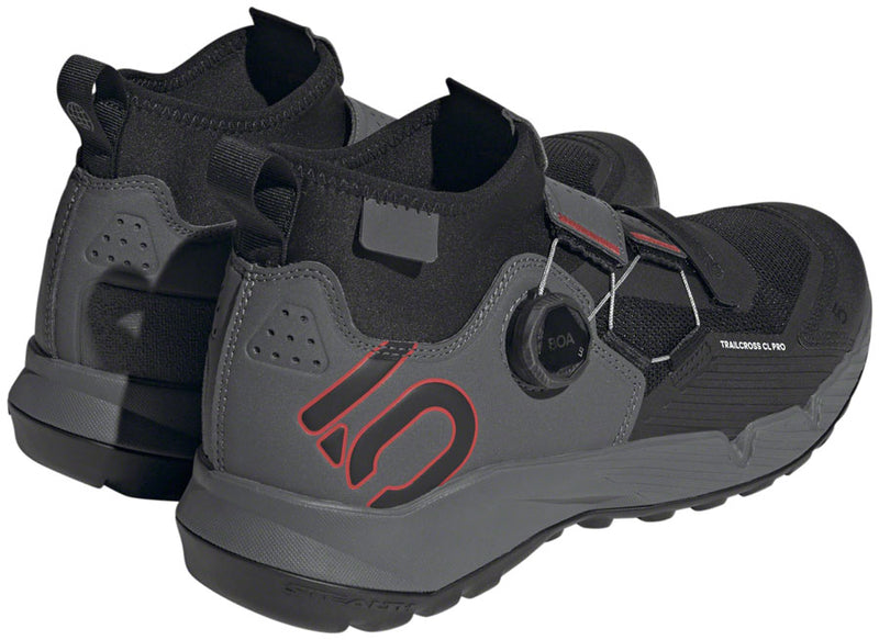 Load image into Gallery viewer, Five Ten Trailcross Pro Mountain Clipless Shoes - Men's Gray Five/Core BLK/Red 13