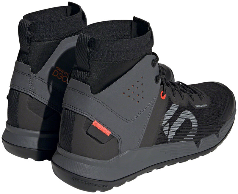 Load image into Gallery viewer, Five Ten Trailcross Mid Pro Flat Shoes - Men's Core BLK/Gray Two/Solar Red 11.5