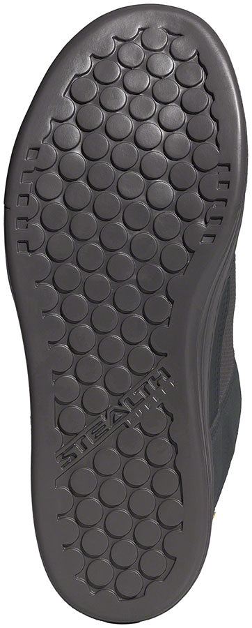 Load image into Gallery viewer, Five Ten Freerider Flat Shoes - Men's Charcoal/Oat/Carbon 6