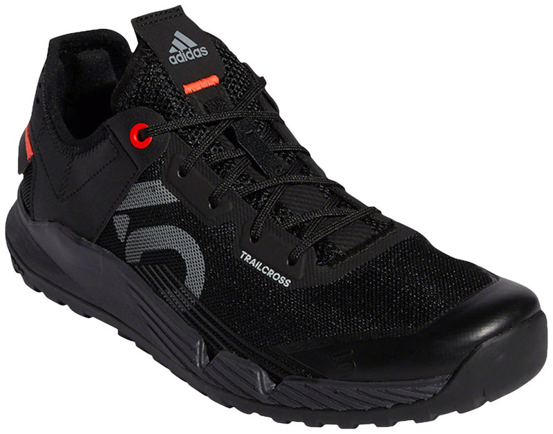 Load image into Gallery viewer, Five Ten Trailcross LT Flat Shoes - Women's Core BLK / Gray Two / Solar Red 6