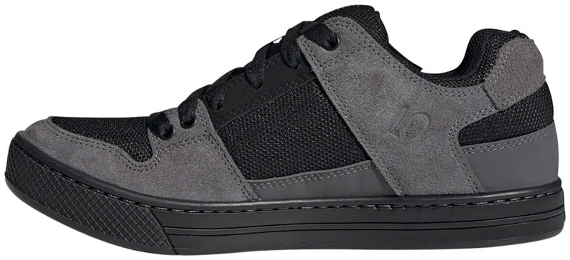 Load image into Gallery viewer, Five Ten Freerider Flat Shoes - Men's Gray Five / Core Black / Gray Four 11