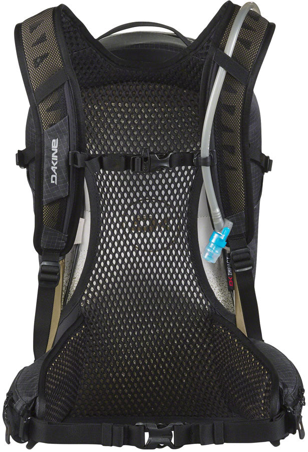 Load image into Gallery viewer, Dakine Seeker Hydration Pack - 18L Blackmoss
