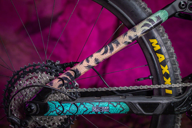 Load image into Gallery viewer, Muc-Off Chainstay/Seatstay Protection Kit - 20-Piece Kit Day of the Shred
