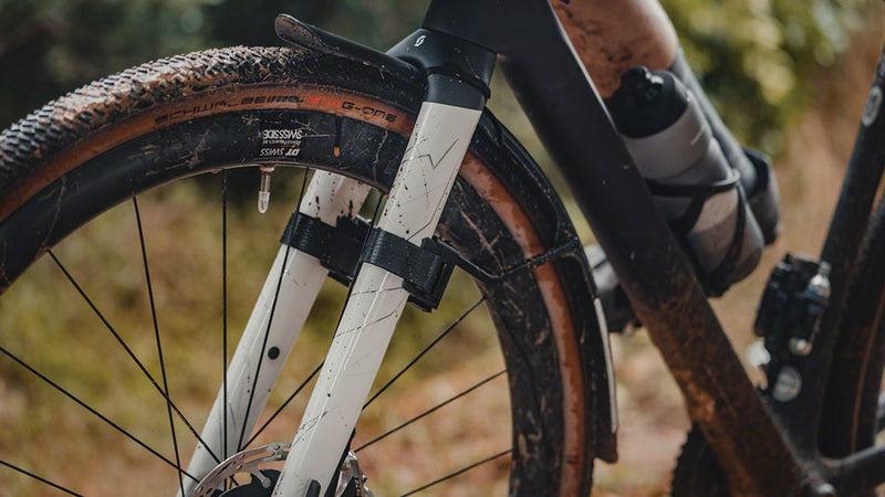 Load image into Gallery viewer, Topeak Tetrafender G1 Front Fender - Fits Up To 650/700 x 50 Gravel Tire BLK
