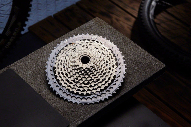 Load image into Gallery viewer, e*thirteen Helix Race Cassette - 12-Speed 13-52t Gray
