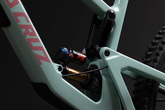 Santa Cruz Nomad X0 AXS