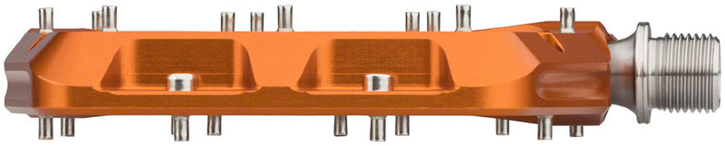 Load image into Gallery viewer, Wolf Tooth Waveform Pedals - Orange Large

