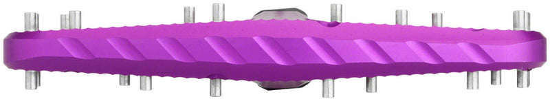 Load image into Gallery viewer, Wolf Tooth Ripsaw Aluminum Pedals - Platform Aluminum 9/16" Ultraviolet Purple
