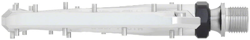 Load image into Gallery viewer, Wolf Tooth Ripsaw Aluminum Pedals - Platform Aluminum 9/16" Black Raw Silver
