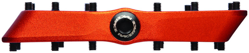 Load image into Gallery viewer, RaceFace Aeffect R Pedals - Platform Aluminum 9/16" Orange
