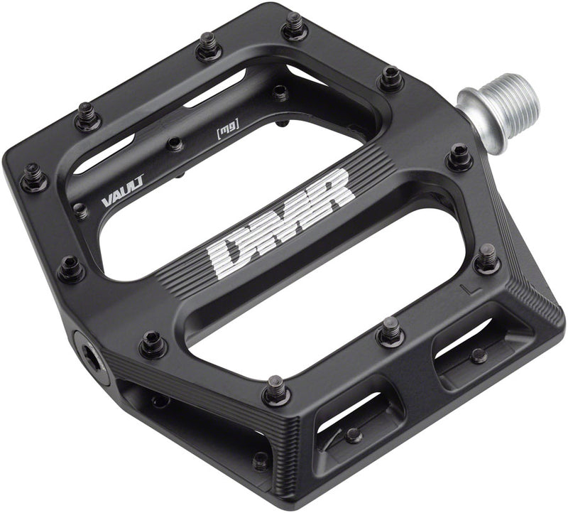 Load image into Gallery viewer, DMR Vault Mag Pedal Cast Black

