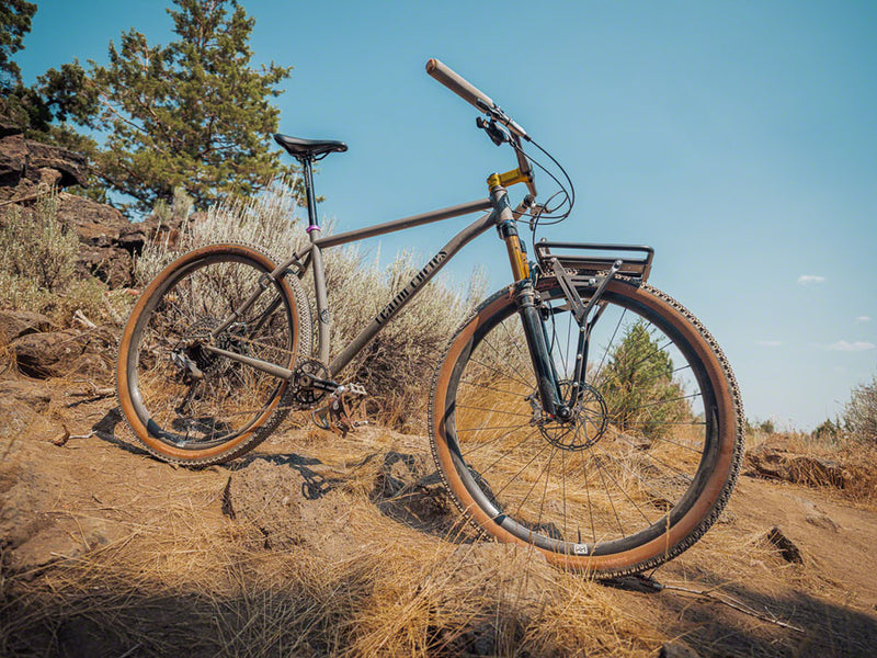 Load image into Gallery viewer, Old Man Mountain Pizza Front Rack Black

