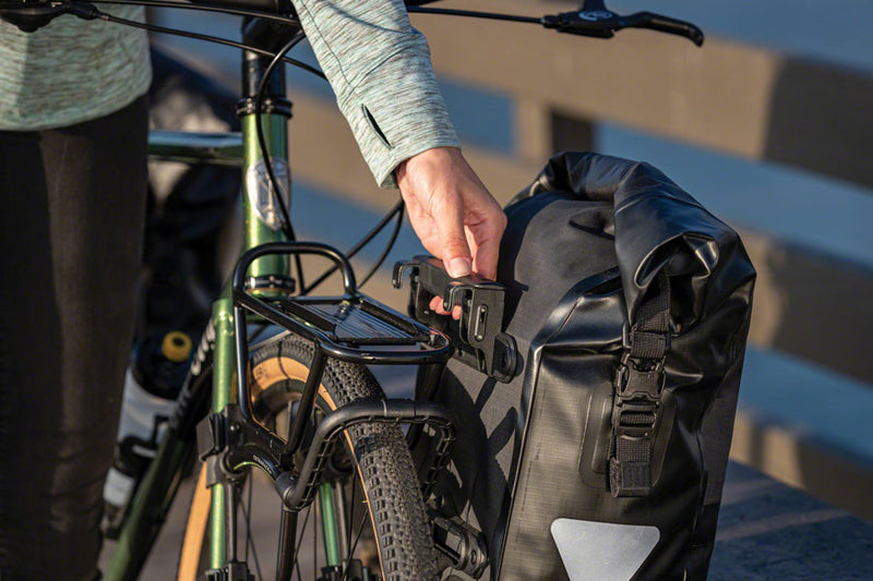 Load image into Gallery viewer, Topeak TetraRack R1 Front Rack Gravel/Road - Fork Blade Strap Mount  QuickTrack Compatible BLK
