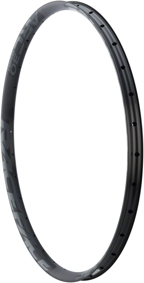 Load image into Gallery viewer, RaceFace ARC 25 Rim - 29" Disc Black 28H Offset
