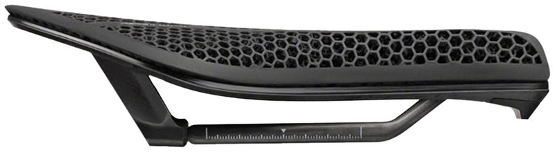 Load image into Gallery viewer, Fizik Transiro Aeris Long Distance R1 Adaptive Saddle - Carbon 135mm Black
