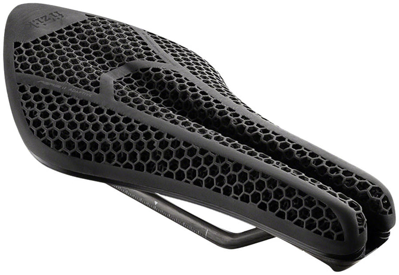 Load image into Gallery viewer, Fizik Transiro Aeris Long Distance R1 Adaptive Saddle - Carbon 135mm Black

