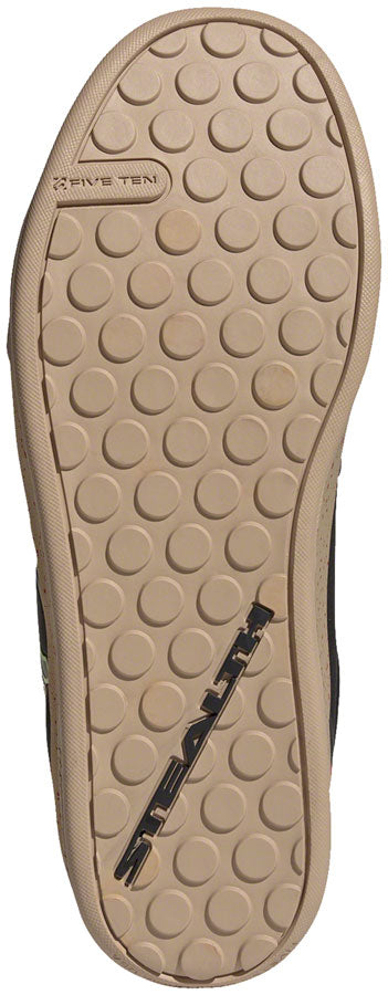 Load image into Gallery viewer, Five Ten Freerider Pro Flat Shoes - Mens Core Black/Carbon/Wonder White 6.5
