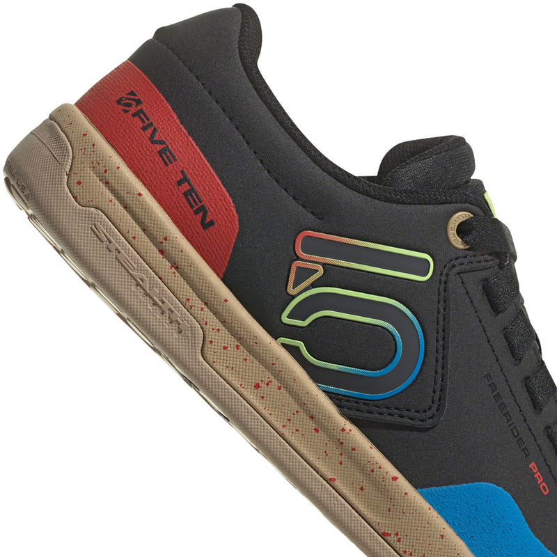 Load image into Gallery viewer, Five Ten Freerider Pro Flat Shoes - Mens Core Black/Carbon/Wonder White 6.5
