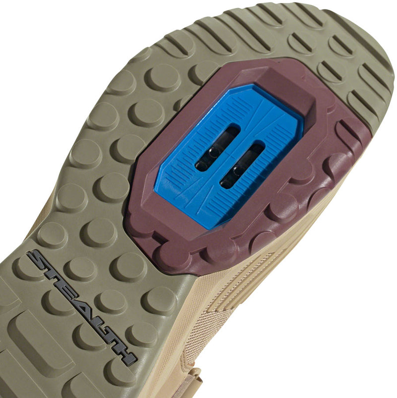 Load image into Gallery viewer, Five Ten Trailcross Mountain Clipless Shoes - Men's Beige Tone/Blue Rush/Orbit Green 6.5

