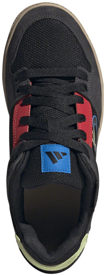 Load image into Gallery viewer, Five Ten Freerider Flat Shoes - Men's Core Black/Carbon/Red 9

