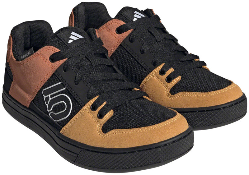 Load image into Gallery viewer, Five Ten Freerider Flat Shoes - Mens Core BLK/Ftwr White/Impact Orange 9.5
