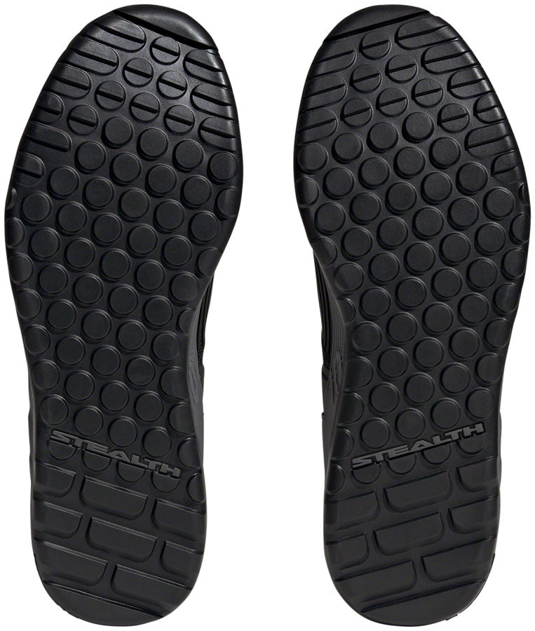 Load image into Gallery viewer, Five Ten Trailcross Mid Pro Flat Shoes - Men's Core BLK/Gray Two/Solar Red 11.5
