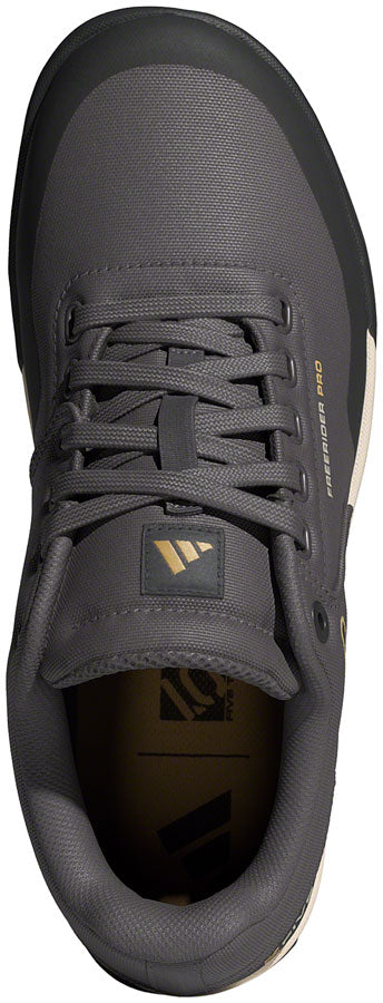 Load image into Gallery viewer, Five Ten Freerider Pro Canvas Flat Shoes - Men's Charcoal/Carbon/Oat 10.5
