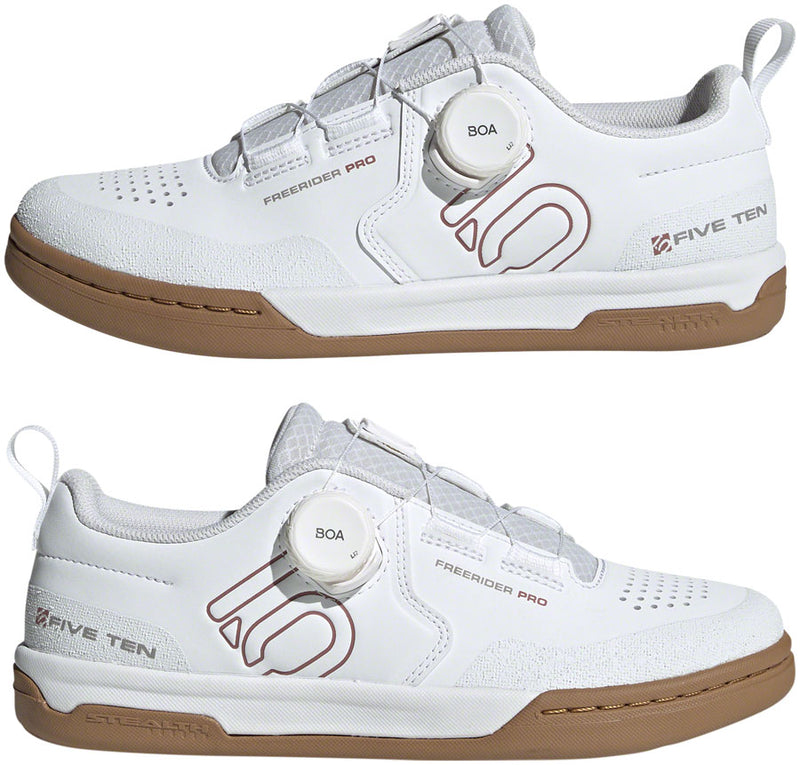Load image into Gallery viewer, Five Ten Freerider Pro BOA Flat Shoes - Women's  FTWR White/Warm Clay/Gray Three 5.5
