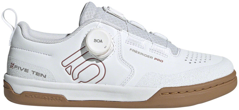 Load image into Gallery viewer, Five Ten Freerider Pro BOA Flat Shoes - Women's  FTWR White/Warm Clay/Gray Three 10.5
