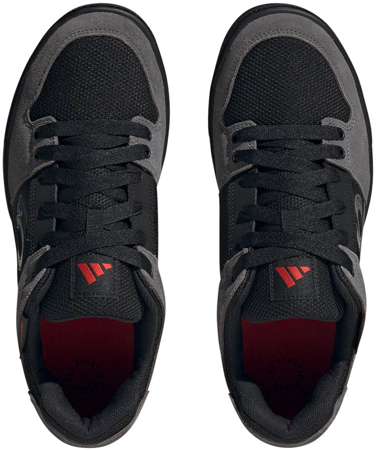 Load image into Gallery viewer, Five Ten Freerider Flat Shoes - Men's Gray Five/Core Black/Gray Four 6
