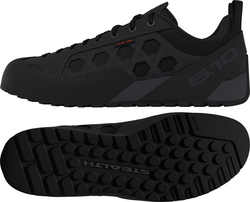Load image into Gallery viewer, Five Ten Guide Tennie Flat Shoes - Men's Core Black/Carbon/Core Black 7.5
