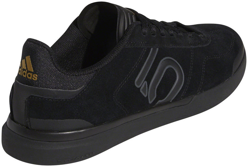 Load image into Gallery viewer, Five Ten Sleuth DLX Flat Shoes - Women's Core BLK / Gray Six / Matte Gold 7
