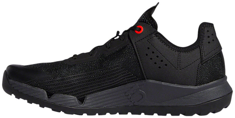 Load image into Gallery viewer, Five Ten Trailcross LT Flat Shoes  -  Women's Core BLK / Gray Two / Solar Red 8.5
