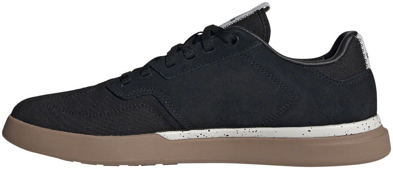Load image into Gallery viewer, Five Ten Sleuth Flat Shoes - Women's Core Black / Core Black / Gum M2 9

