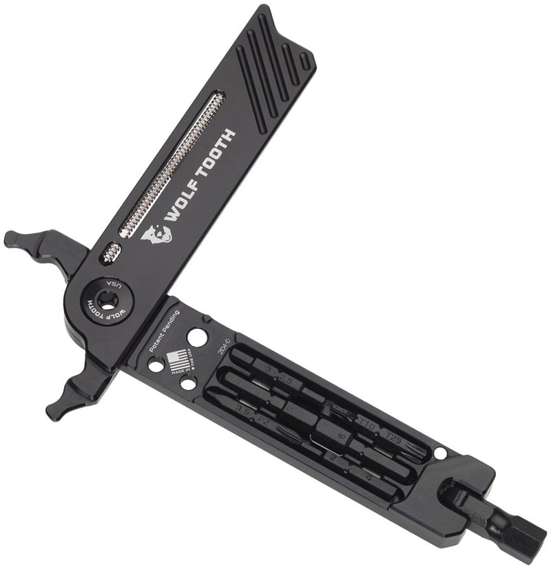 Load image into Gallery viewer, Wolf Tooth 8-Bit Pliers Black Bolt
