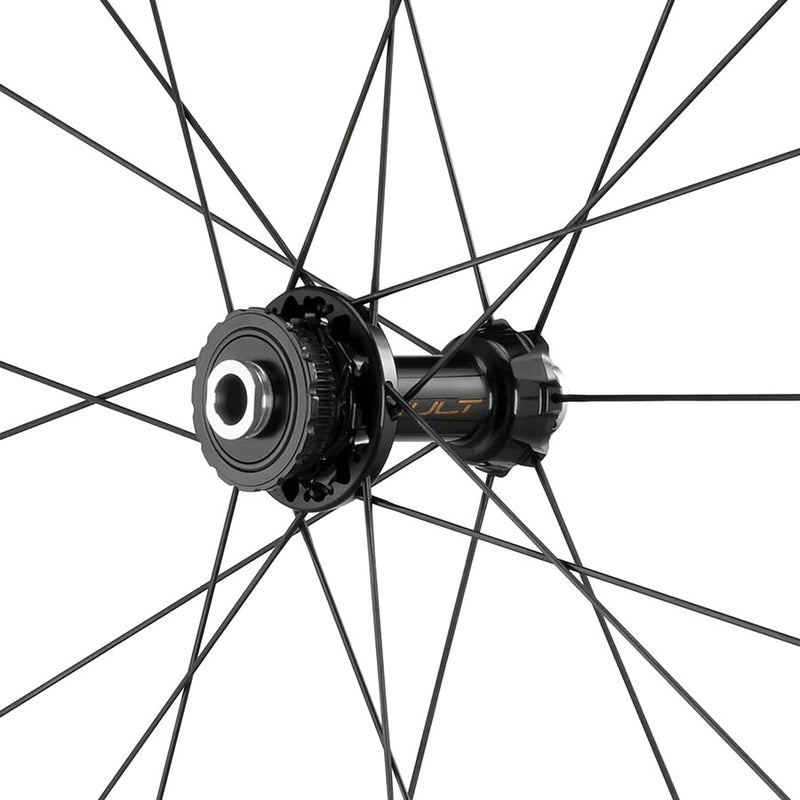 Load image into Gallery viewer, Campagnolo Hyperon Ultra Front Wheel - 700c 12 x 100mm Center-Lock 2-Way Fit Carbon

