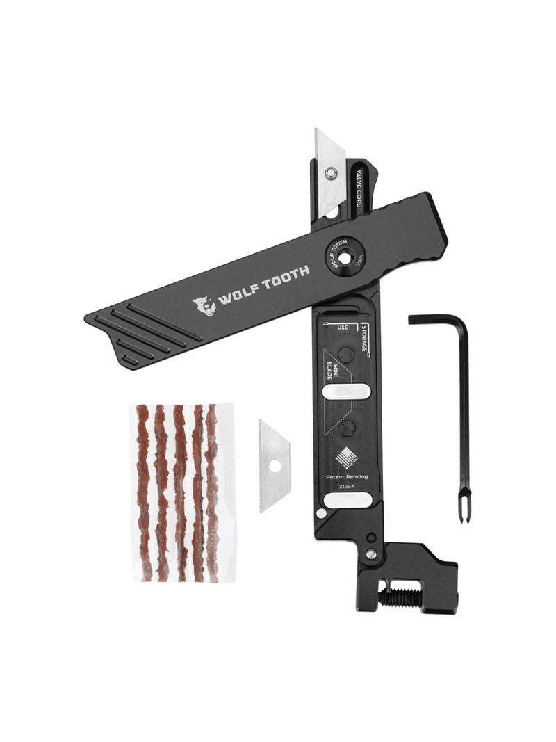 Load image into Gallery viewer, Wolf Tooth 8-Bit Chainbreaker Multitool
